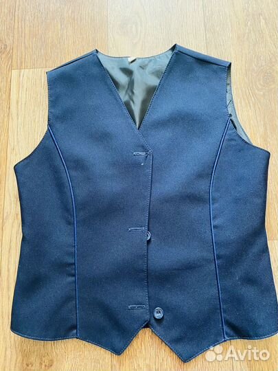 Жилетка с юбкой школьные синие