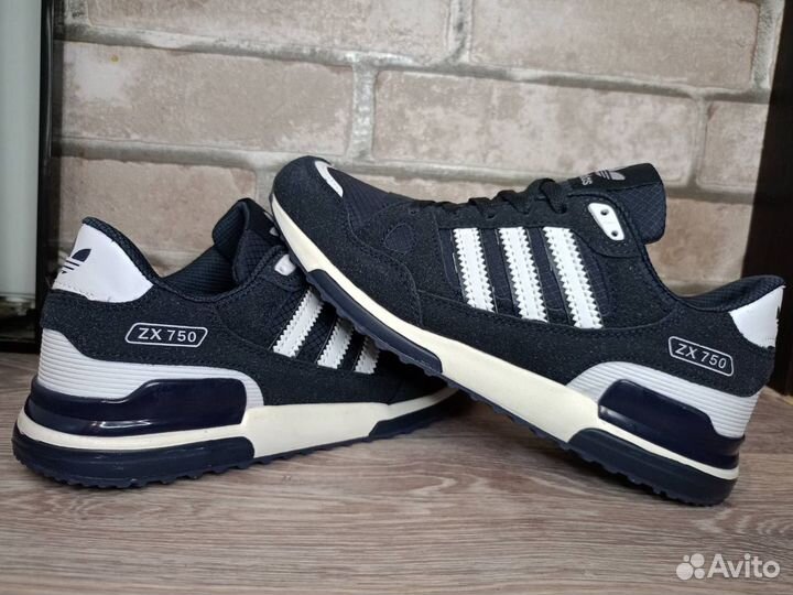 Кроссовки adidas zx 750