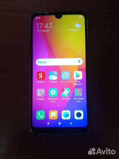 Xiaomi Redmi 7, 2/32 ГБ