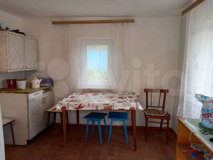 3-к. квартира, 42 м², 1/1 эт.