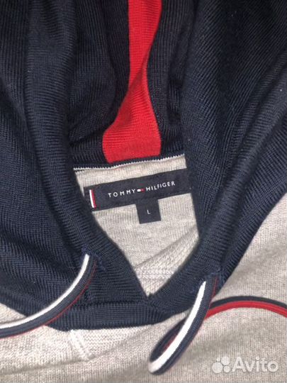 Tommy hilfiger толстовка