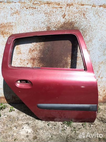 Дверь задняя правая рено клио 2
