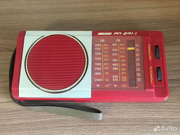 Радиоприемник Вега рп-241-1