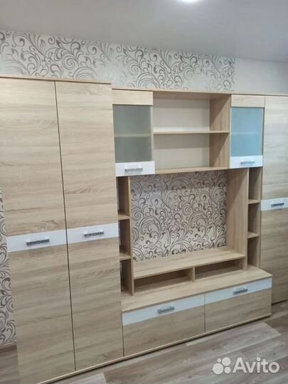 Стенка в гостиную Белла