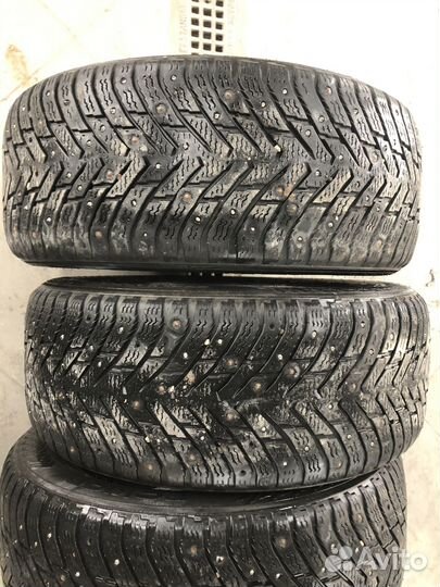 Nokian Tyres Hakkapeliitta 8 225/50 R17 94T