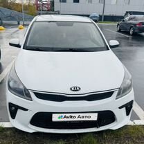 Kia Rio 1.6 AT, 2019, 260 000 км, с пробегом, цена 1 550 000 руб.