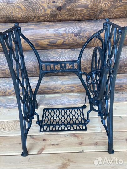 Станина чугунная подстолье Singer