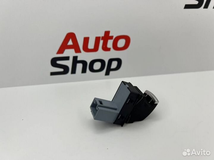 Кнопка стеклоподъёмника Volkswagen