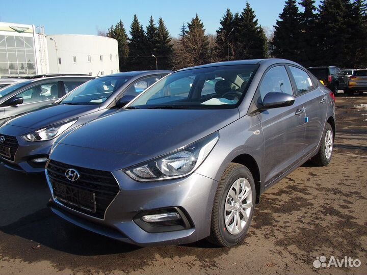 Крыло левое Хендай Солярис 2 2017-20 серый U4G