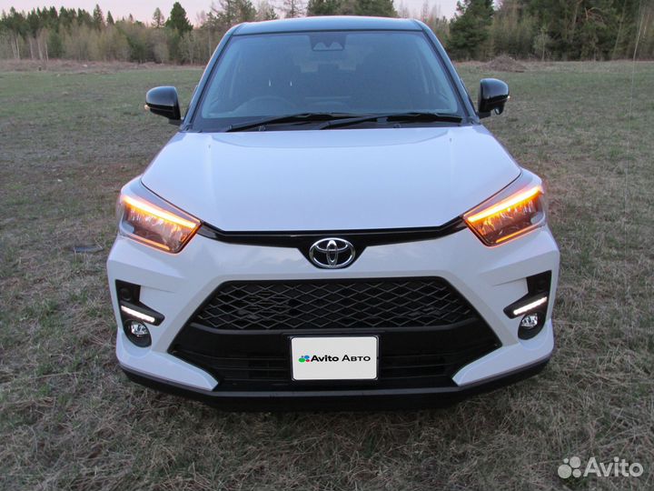 Toyota Raize 1.0 CVT, 2023, 5 000 км