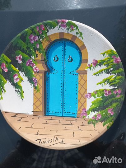 Сувенирные тарелки разных стран