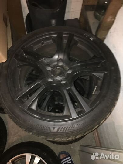 Kumho 722 225/40 R18 92V