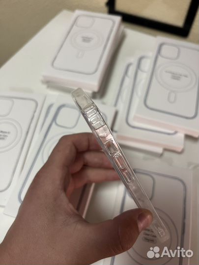 Чехол прозрачный на iPhone MagSafe