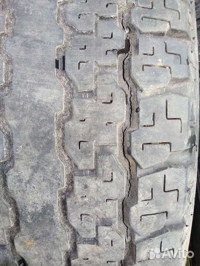 Bridgestone Blizzak LT 245/70 R16 45S