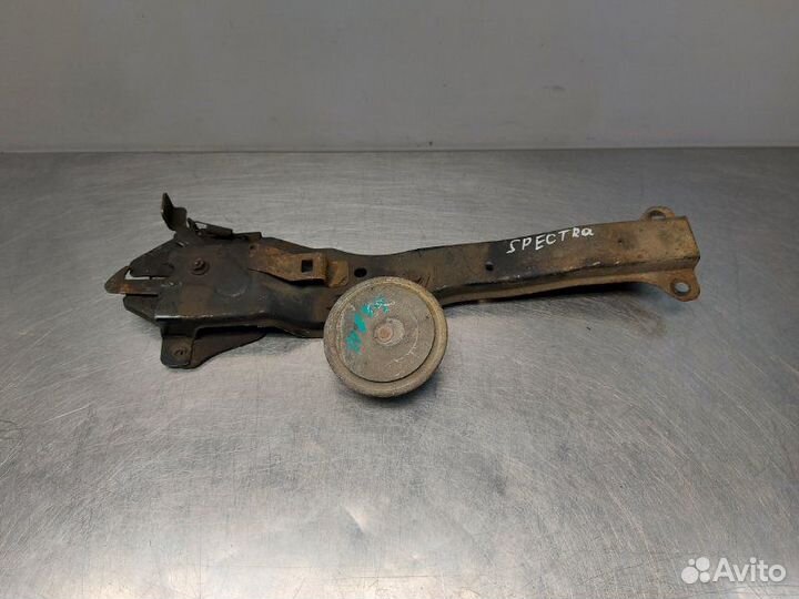 Замок капота Kia Spectra SD S6D 2008