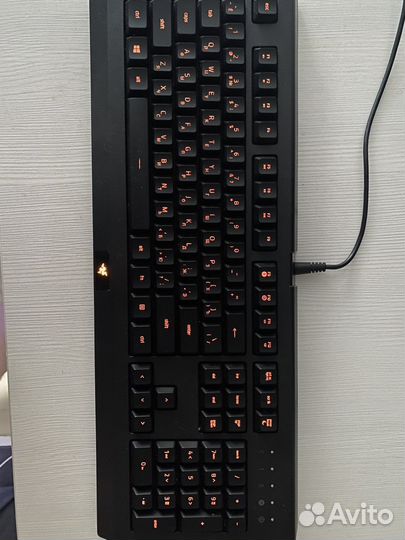 Игровая клавиатура Razer