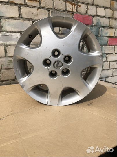 Диски r17 Лексус Тойота