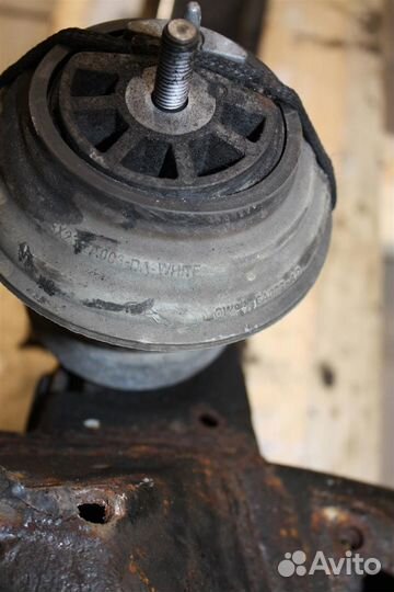 Опора двигателя Jaguar XF X250 2007-2011