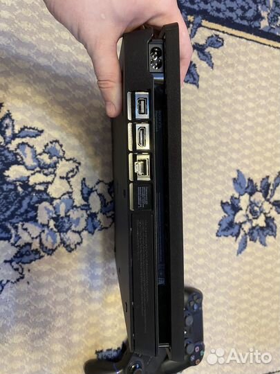 Sony PS4 slim 1tb