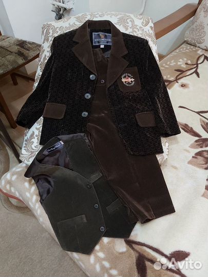 Вельветовый костюм 3ка на 4 года