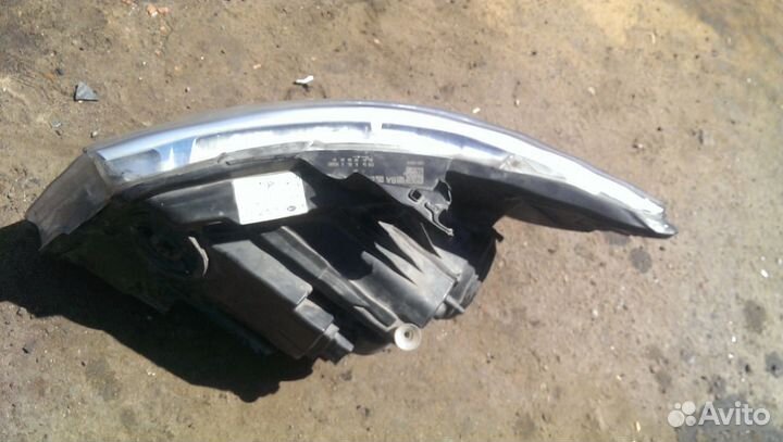 Фара правая LED - Mercedes-Benz Vito W447