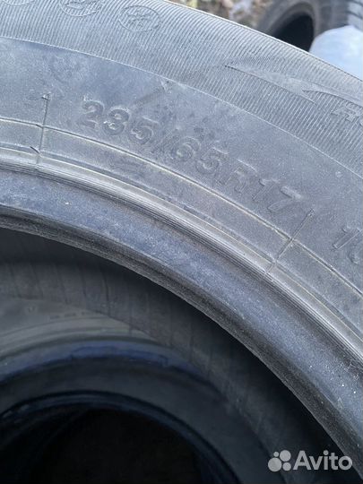 Douglas All Season 235/65 R17 24R