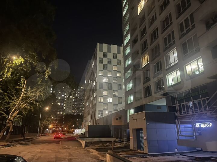 Машиноместо, 12 м²