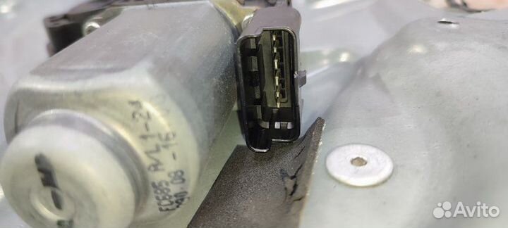 Стеклоподъемный механизм передний правый Nissan