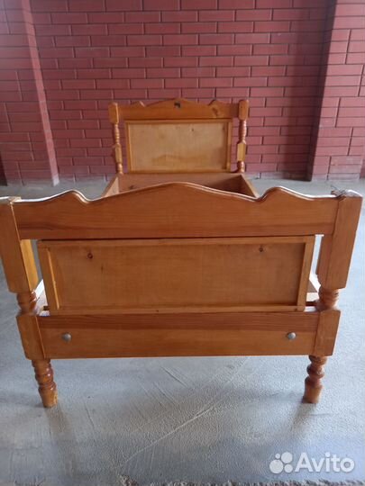 Детская кровать