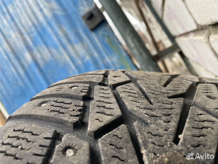 Nokian Tyres Hakkapeliitta 7 225/55 R17