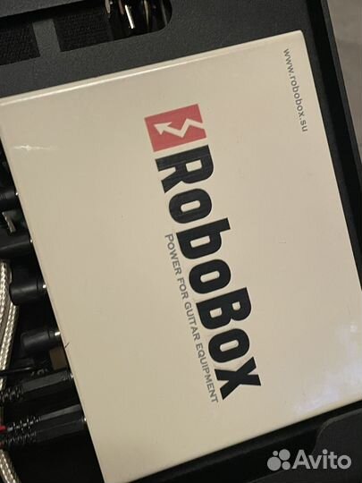 Гитарный блок питания Robobox