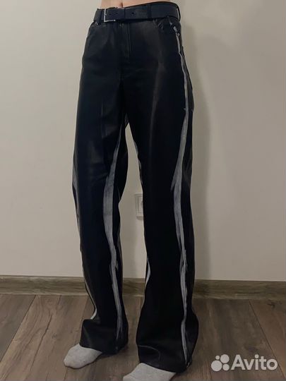 Брюки из экокожи zara