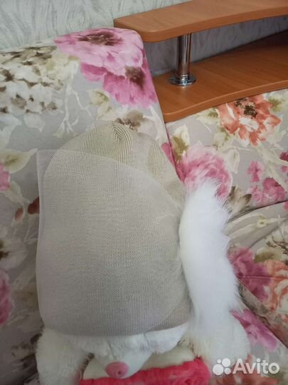 Дизайнерская шапка новая