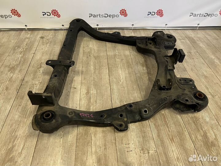 Подрамник передний Toyota Camry V 30 V 40