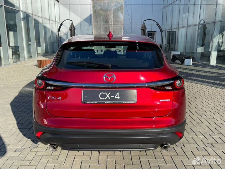 Mazda CX-4, 2023