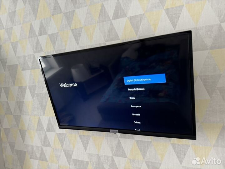 Телевизор SMART tv android 81 см