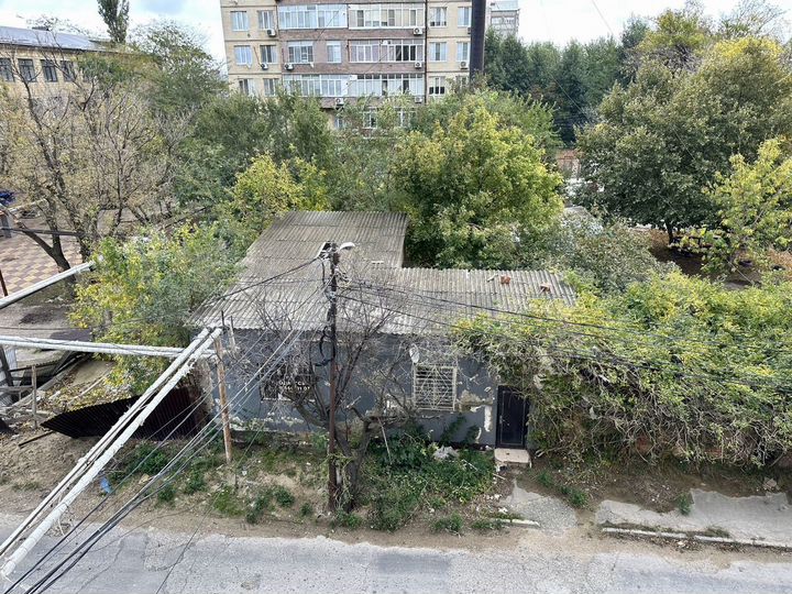 Дом 100 м² на участке 1,8 сот.