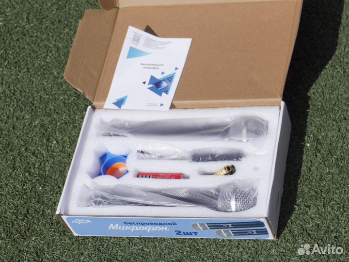 Микрофон караоке беспроводной, 2 шт, новые