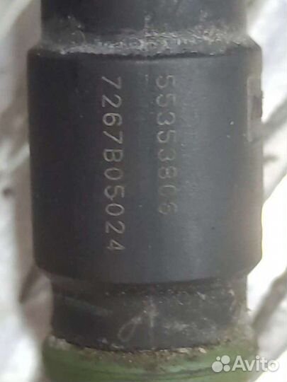 Форсунка Opel Zafira B 1.8 2007