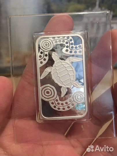 Серебряная монета коллекционная Turtle dreaming