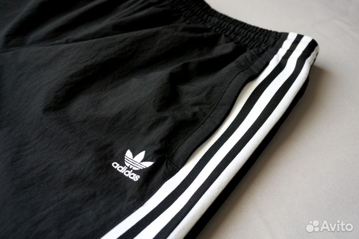 Спортивные штаны Adidas originals оригинал