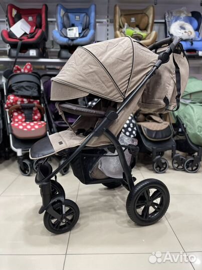 Коляска Bubago Kross