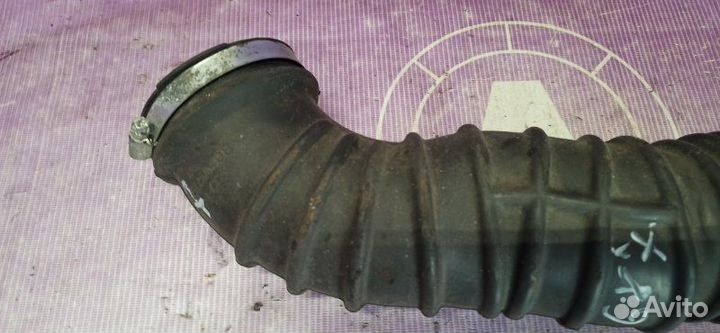 Патрубок воздушного фильтра Citroen C Crosser EP