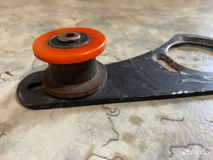 Успокоитель цепи велосипеда