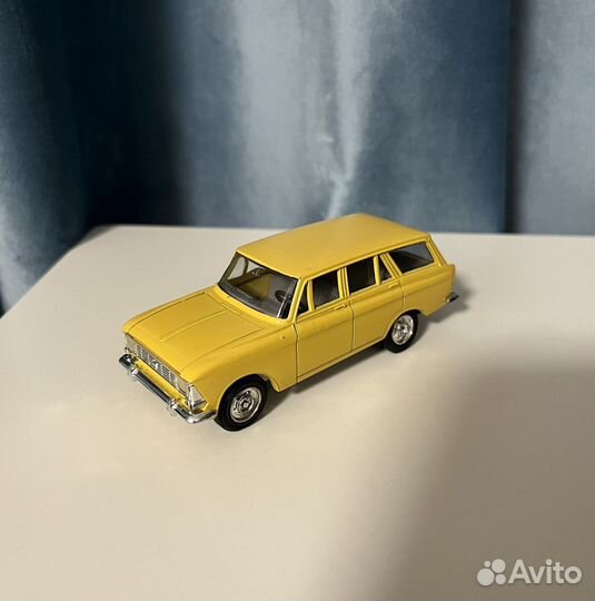 Саратовская модель москвич 427 СССР