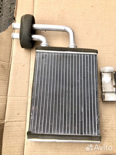 Mitsubishi Outlander 1 радиатор печки
