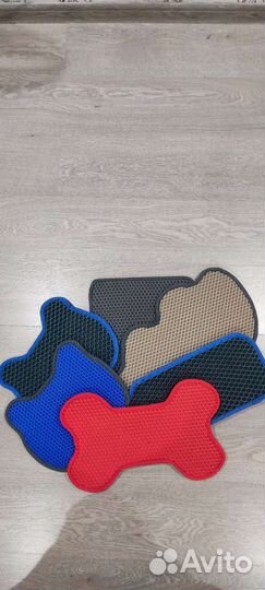 Коврики под миску животным