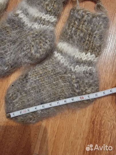 Носочки и варежки для малыша