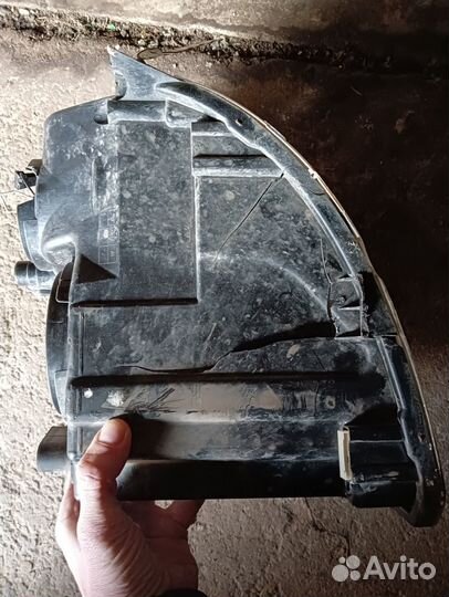 Фара приора