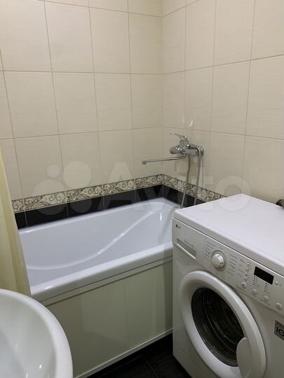 2-к. квартира, 40 м², 1/2 эт.